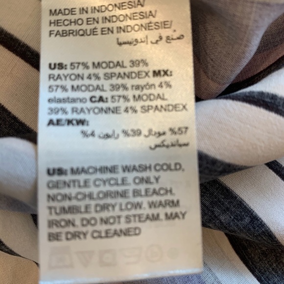 Chico’s Silky Soft Romantic Stripes Blouse - Picture 6 of 7